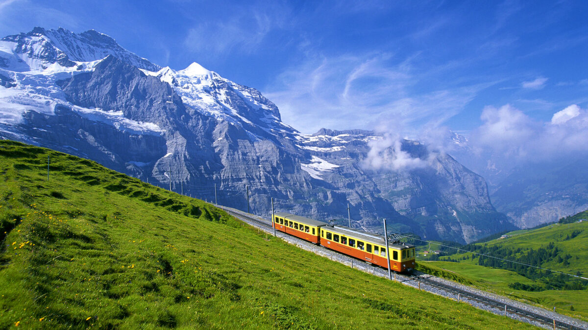 Jungfrau Train, photo credit Roderick Eime on Flickr