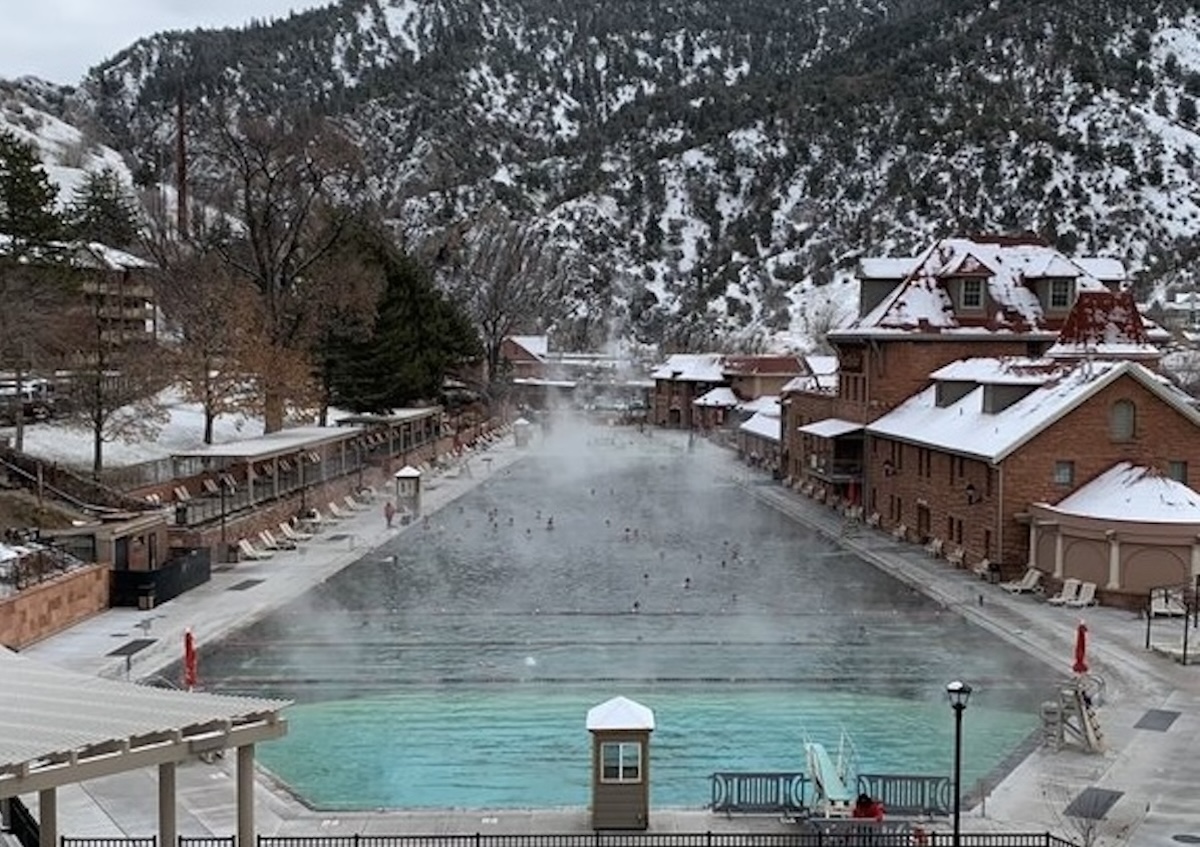 Glenwood Springs itinerary hot springs