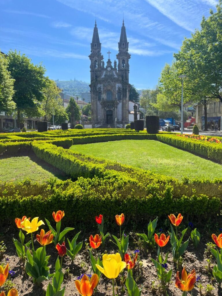 Day trip from Porto Guimarães Igreja de Nossa Senhora da Oliveira