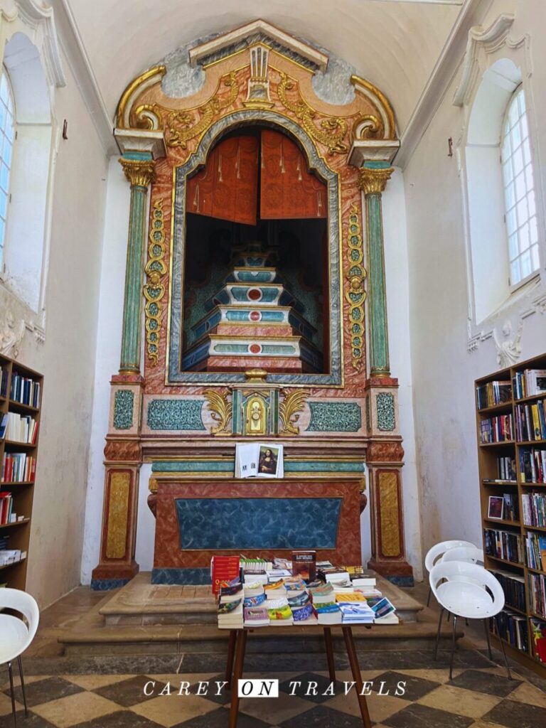 Livraria de Santiago bookstore in an old chapel in Óbidos