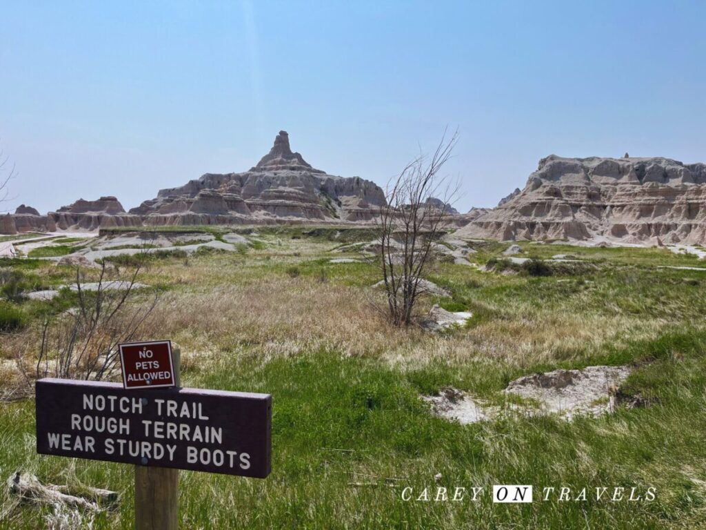 Sign at the start of the notch trail in Badlands National Park