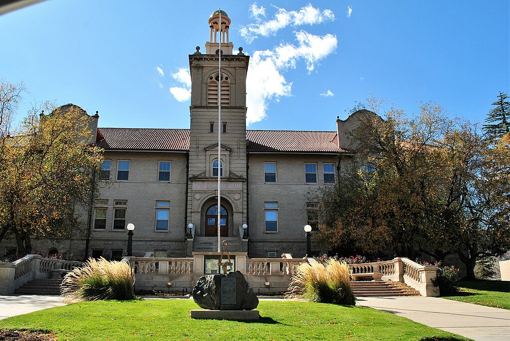 Colorado School of Mines photo credit Elisa.rolle, CC BY-SA 4.0 , via Wikimedia Commons