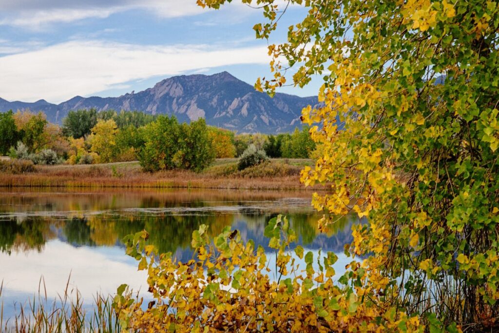 Wonderland Lake Boulder in Fall, photo credit Visit Boulder, The Convention and Visitors Bureau