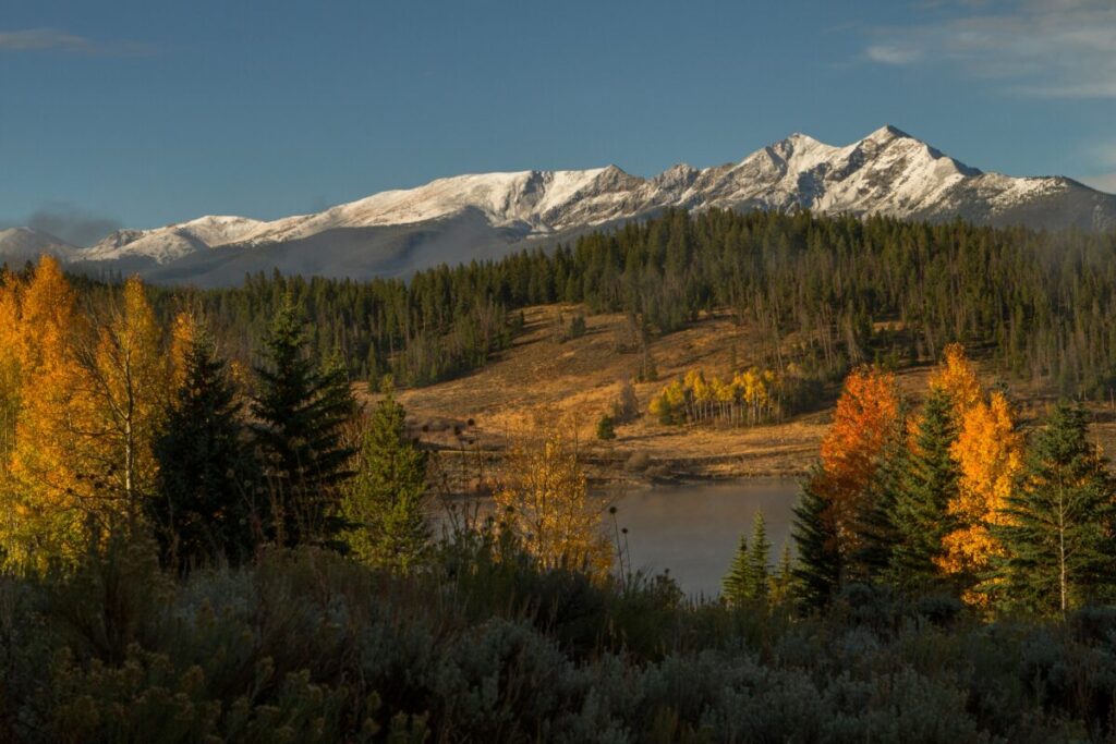 Breckenridge Colorado in Fall photo credit Joe Dudeck on Unsplash