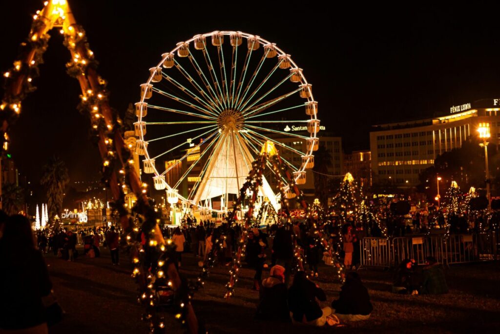 Christmas time Parque Eduardo VII, Lisboa, Portugal, photo credit Leticia Pelissari on Unsplash