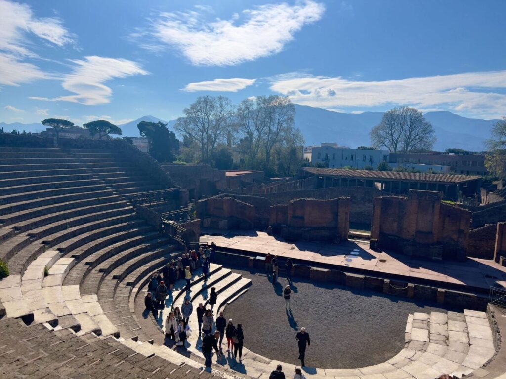 Roman Ruins in Pompeii, photo credit CocoTravels.co.uk