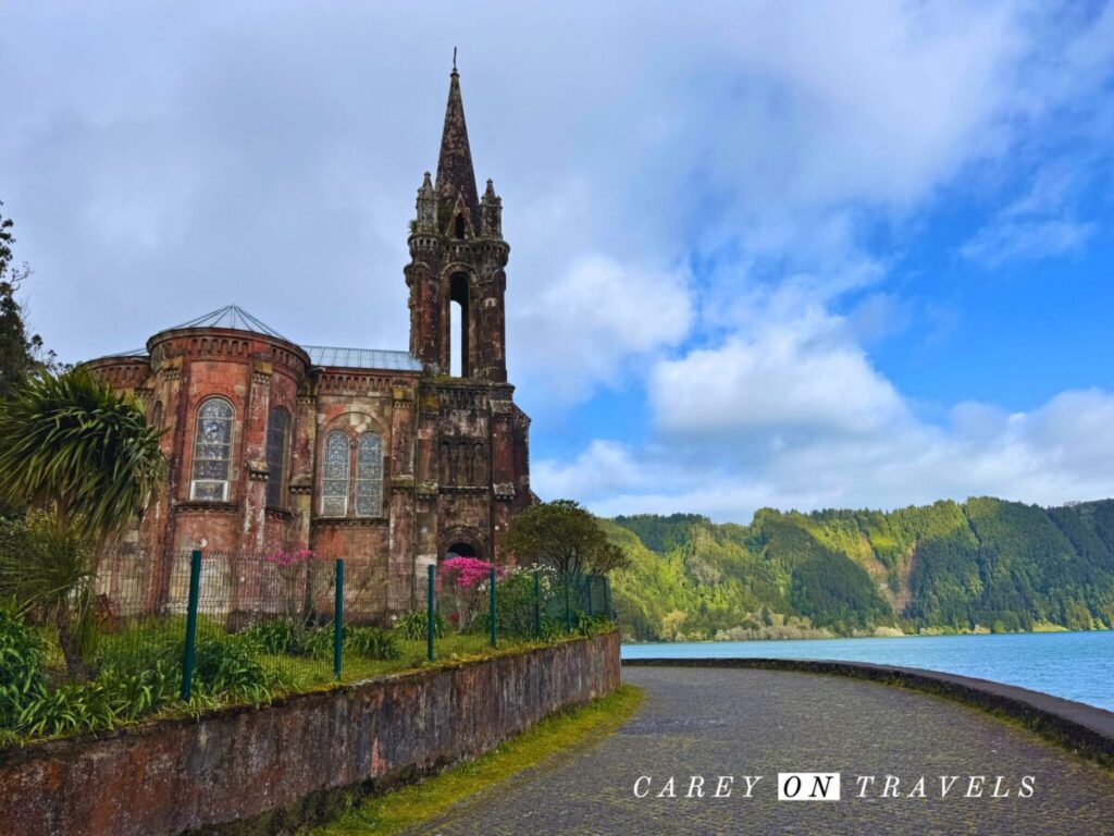Church at Lagoa das Furnas