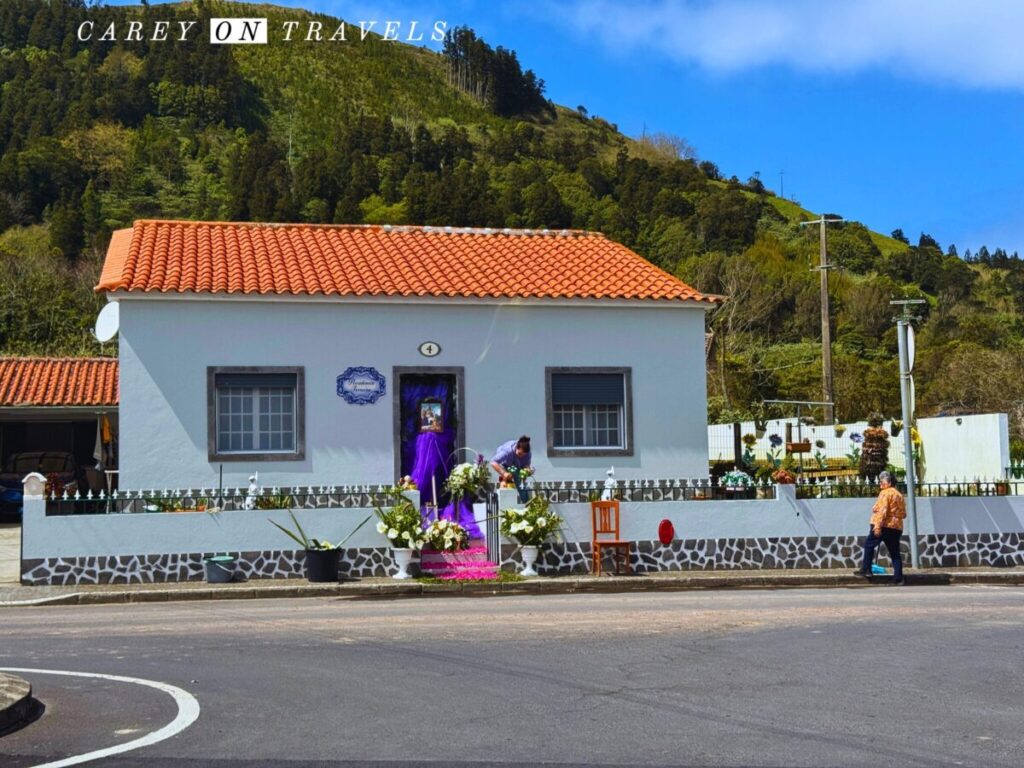 Sete Cidades decorated for Easter