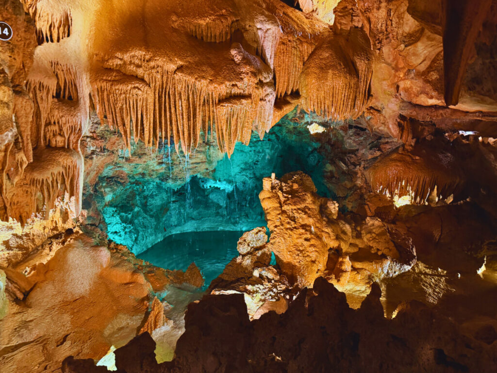 Grutas de Mira de Aire Caves, Portugal