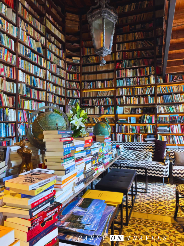 Rüstem Kitabevi Bookstore, Nicosia